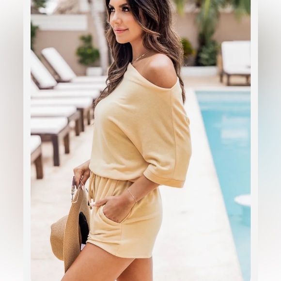 Truthfully Trendy Yellow Romper - Picture 3 of 5